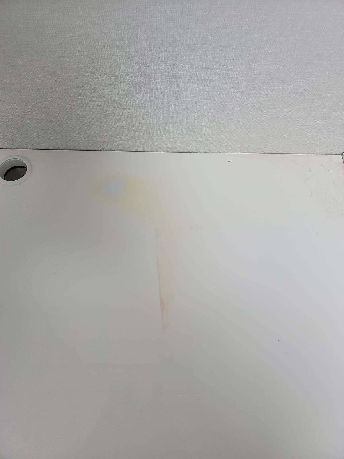 경기도 평택 빌트인책상상판시트지보수 시공 전 2